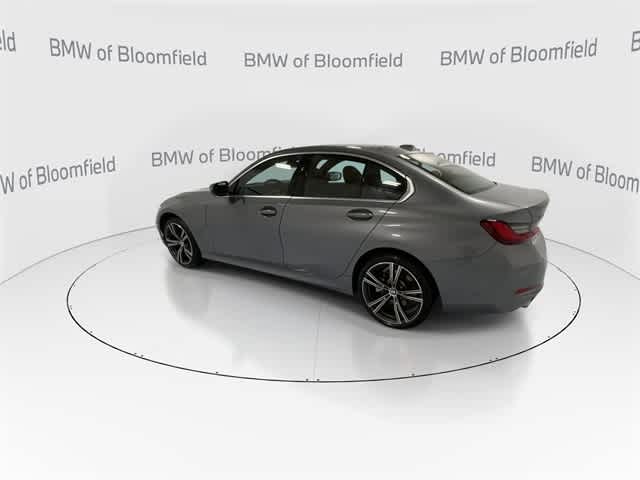 Thumbnail: 2024 BMW 3 Series - 6
