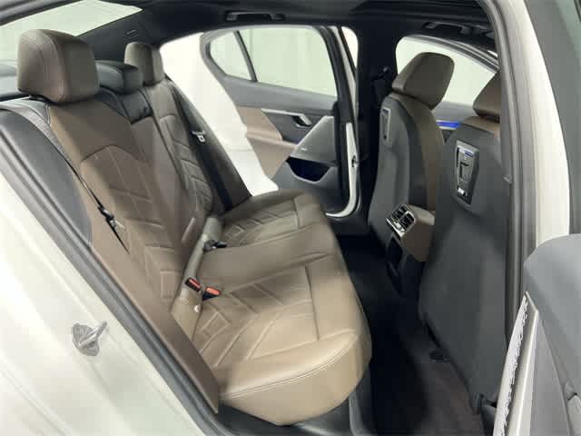 Thumbnail: 2025 BMW i5 - 25