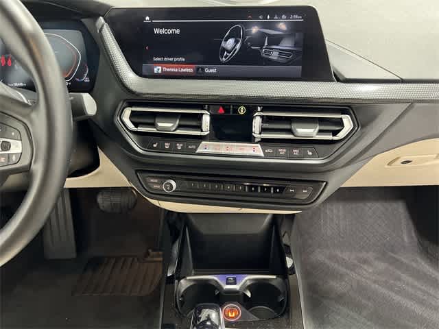 Thumbnail: 2022 BMW 2 Series - 28