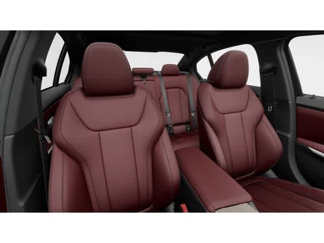 Thumbnail: 2026 BMW 3 Series - 11