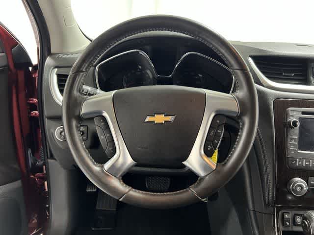 Thumbnail: 2017 Chevrolet Traverse - 26