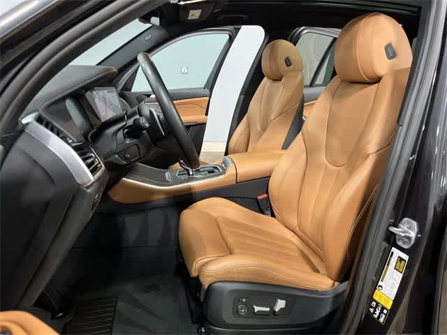 Thumbnail: 2022 BMW X5 - 21