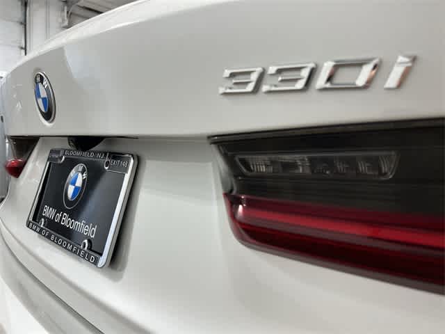 Thumbnail: 2022 BMW 3 Series - 18