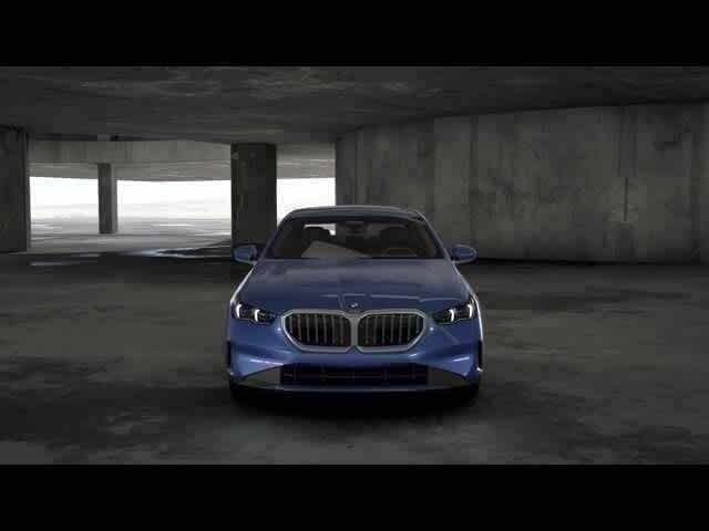 Thumbnail: 2025 BMW 5 Series - 3