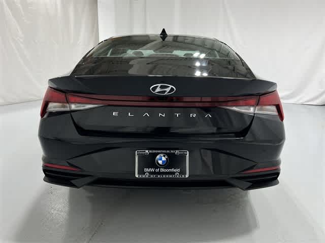 Thumbnail: 2023 Hyundai Elantra - 13