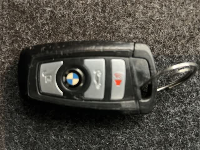 Thumbnail: 2016 BMW 5 Series - 32