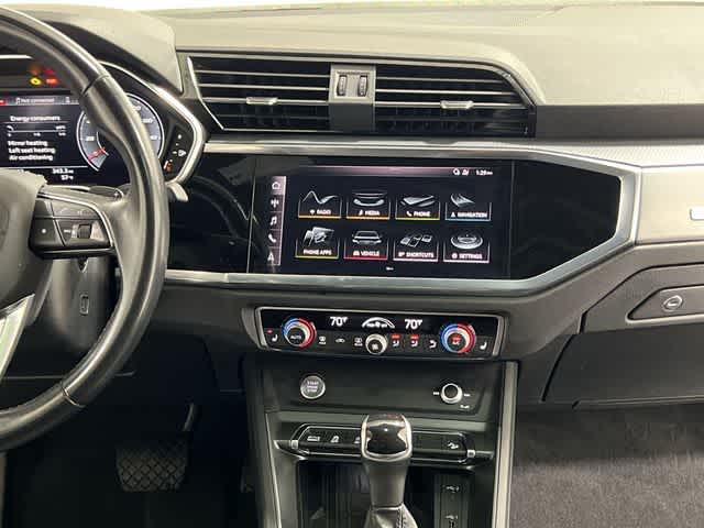 Thumbnail: 2020 Audi Q3 - 28