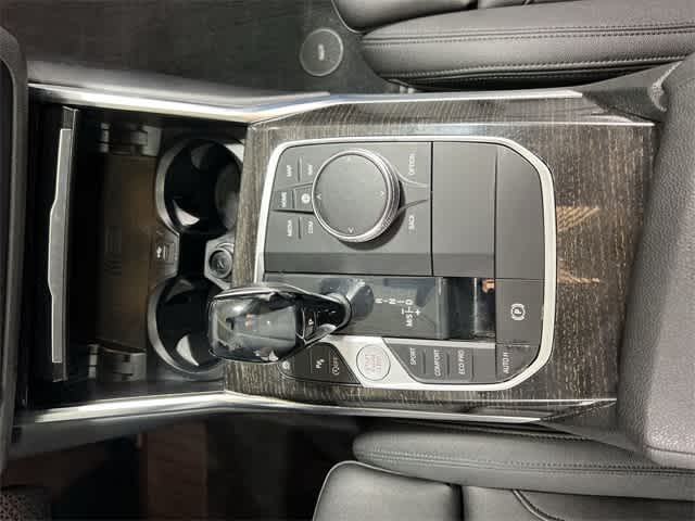 Thumbnail: 2021 BMW 3 Series - 30