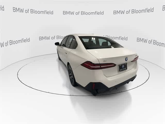 Thumbnail: 2025 BMW i5 - 6