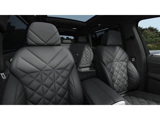 Thumbnail: 2027 BMW X7 - 11
