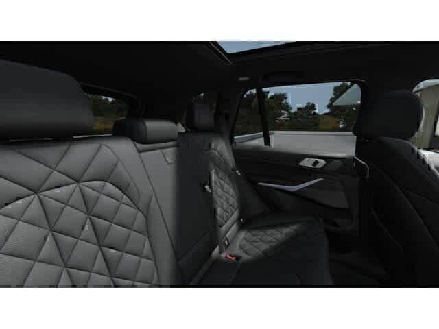 Thumbnail: 2026 BMW X5 - 12