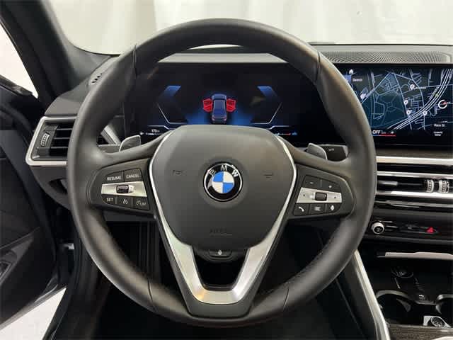 Thumbnail: 2024 BMW 3 Series - 27