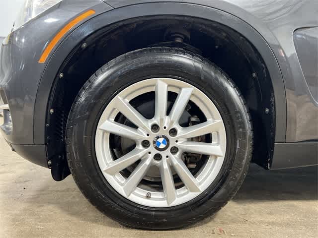 Thumbnail: 2015 BMW X5 - 18