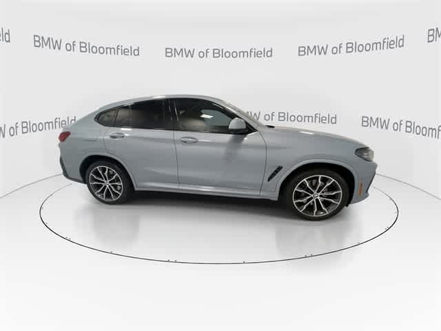 Thumbnail: 2023 BMW X4 - 9