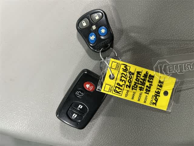 Thumbnail: 2008 Toyota Highlander - 33