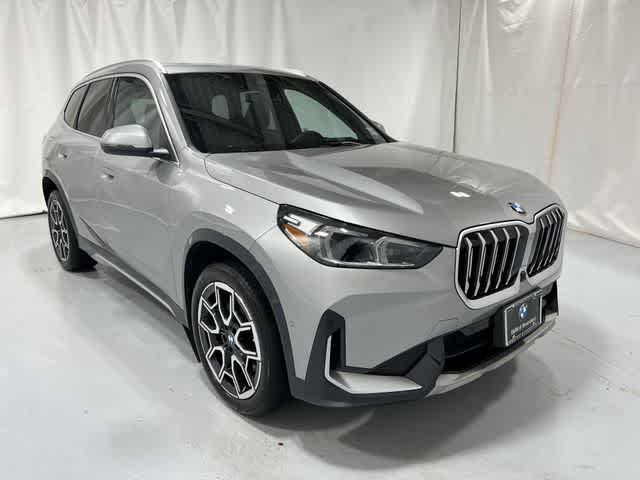 Thumbnail: 2025 BMW X1 - 15