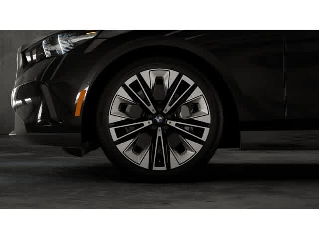 Thumbnail: 2026 BMW 5 Series - 7