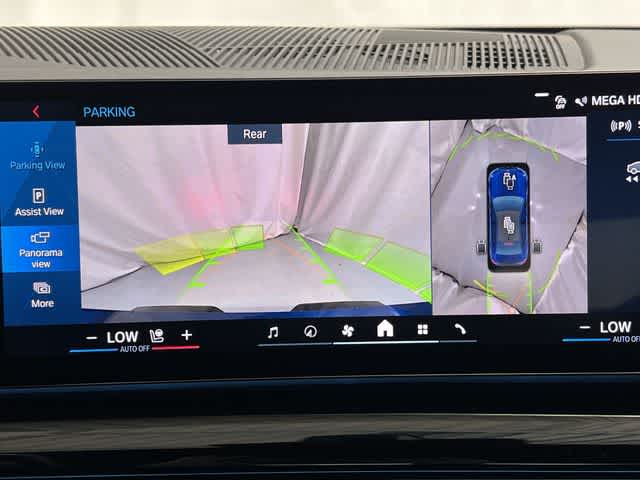 Thumbnail: 2025 BMW M5 - 28