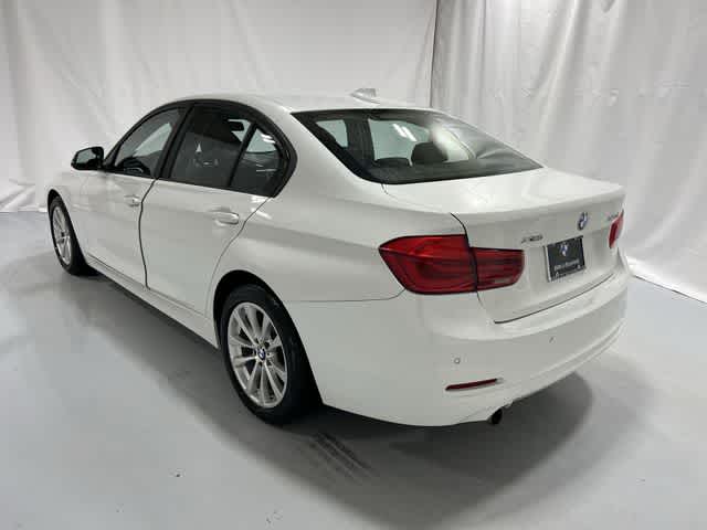 Thumbnail: 2017 BMW 3 Series - 12