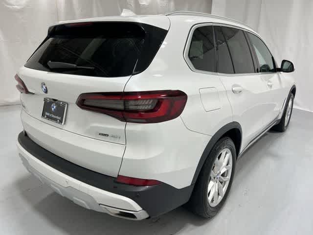 Thumbnail: 2023 BMW X5 - 14