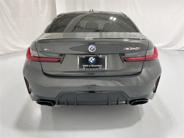 Thumbnail: 2023 BMW 3 Series - 13