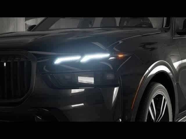 Thumbnail: 2025 BMW X7 - 6