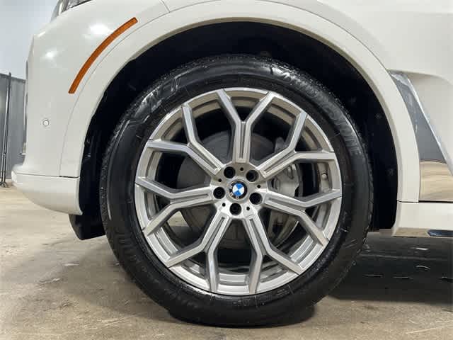 2020 BMW X7 xDrive40i 19