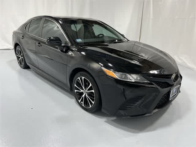 Thumbnail: 2018 Toyota Camry - 15
