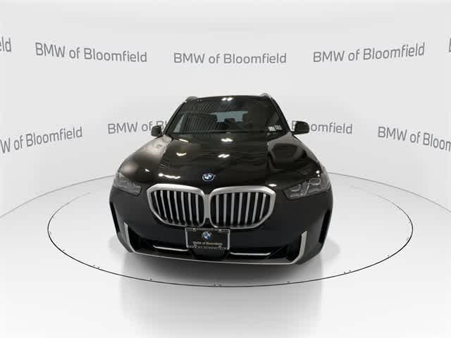Thumbnail: 2026 BMW X5 - 3