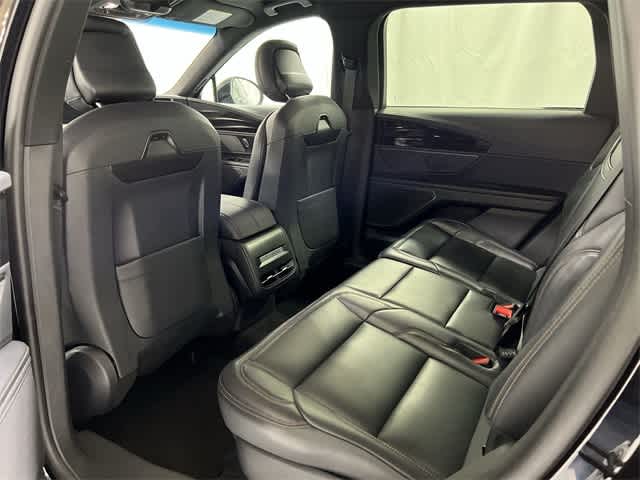 Thumbnail: 2024 Lincoln Nautilus - 24