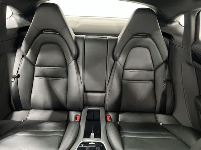 Thumbnail: 2022 Porsche Panamera - 22