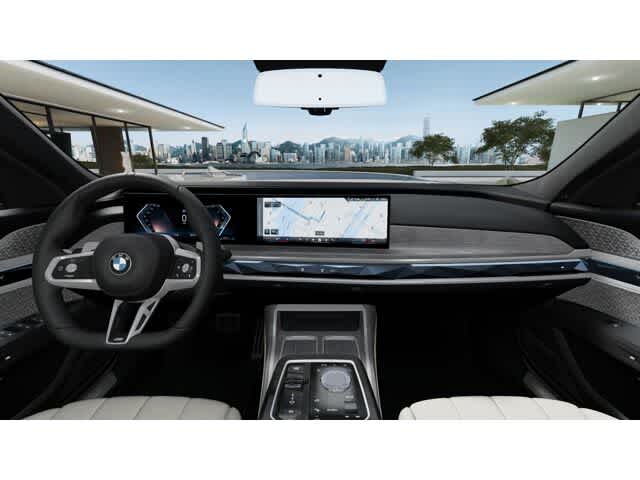 Thumbnail: 2025 BMW 7 Series - 10