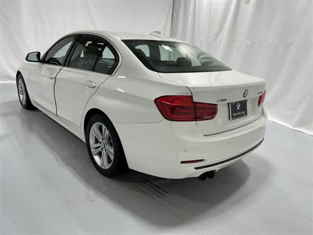 Thumbnail: 2018 BMW 3 Series - 12