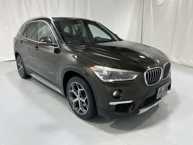 Thumbnail: 2017 BMW X1 - 15