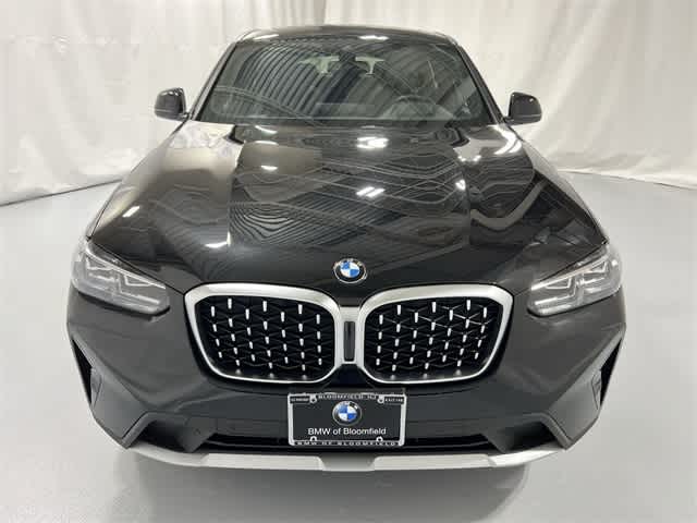 Thumbnail: 2025 BMW X4 - 16