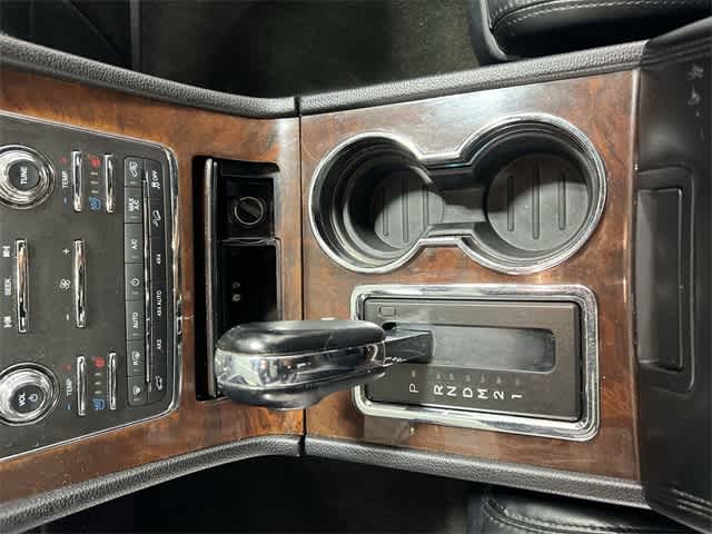 Thumbnail: 2016 Lincoln Navigator - 30