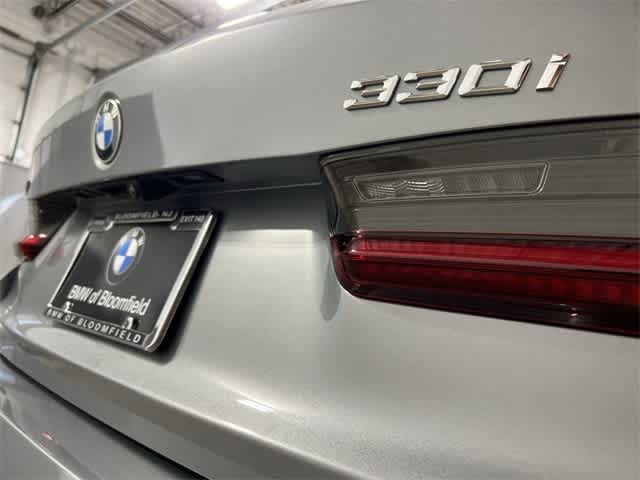 Thumbnail: 2025 BMW 3 Series - 18