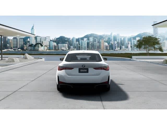 Thumbnail: 2026 BMW i4 - 5