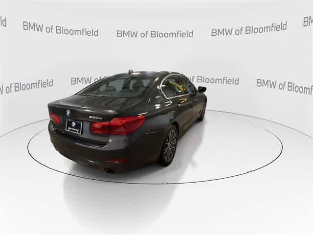 Thumbnail: 2018 BMW 5 Series - 7