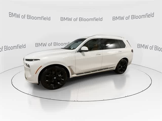 Thumbnail: 2023 BMW X7 - 4