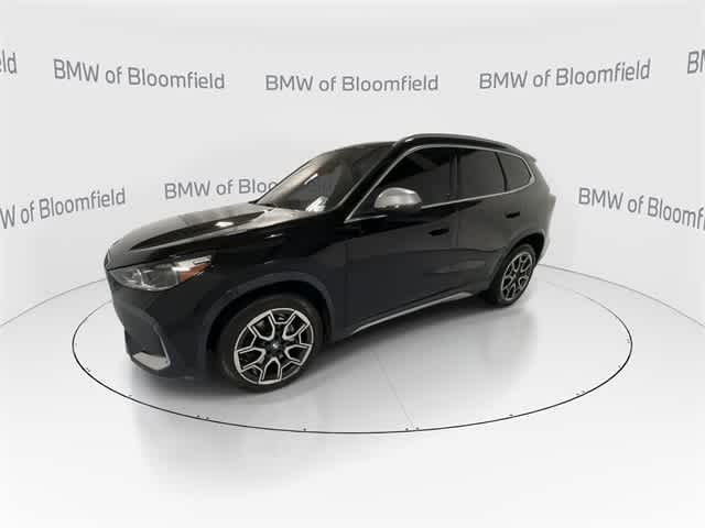 Thumbnail: 2023 BMW X1 - 4