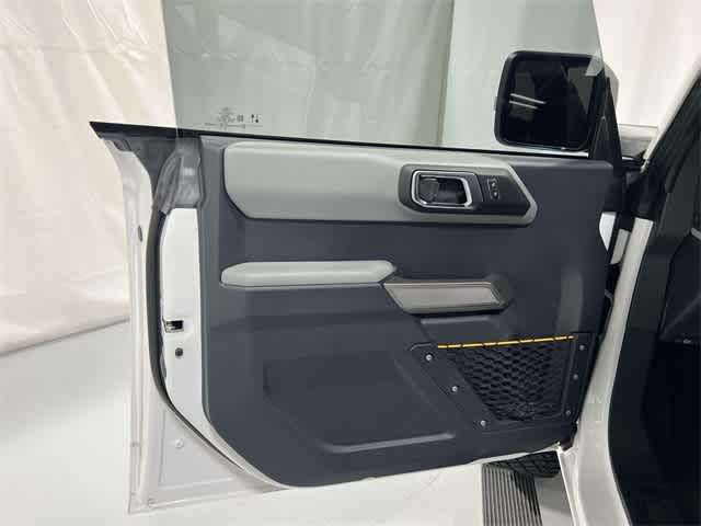 Thumbnail: 2023 Ford Bronco - 34