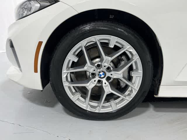 Thumbnail: 2025 BMW 3 Series - 18