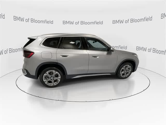 Thumbnail: 2025 BMW X1 - 8