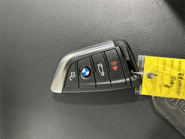 Thumbnail: 2023 BMW X3 - 33