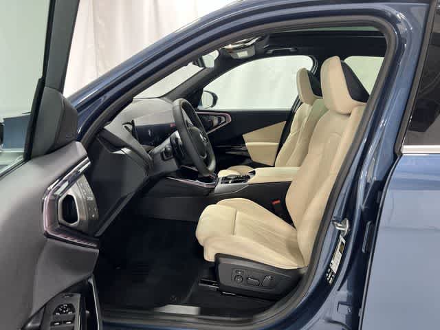 Thumbnail: 2026 BMW X3 - 10