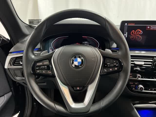 Thumbnail: 2023 BMW 5 Series - 27