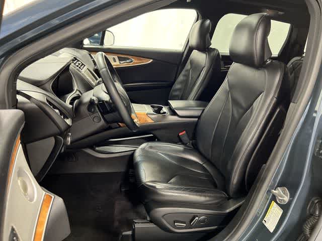Thumbnail: 2016 Lincoln MKX - 21