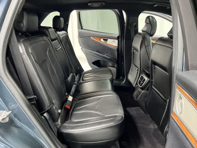 Thumbnail: 2016 Lincoln MKX - 25