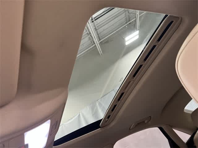 Thumbnail: 2013 Audi A4 - 23